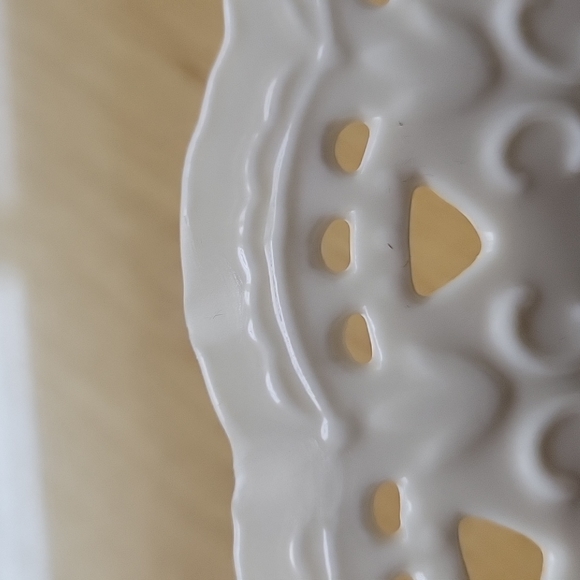 Skye McGhie Cream Lace Fine Porcelain Tea Service Set. - Picture 16 of 16